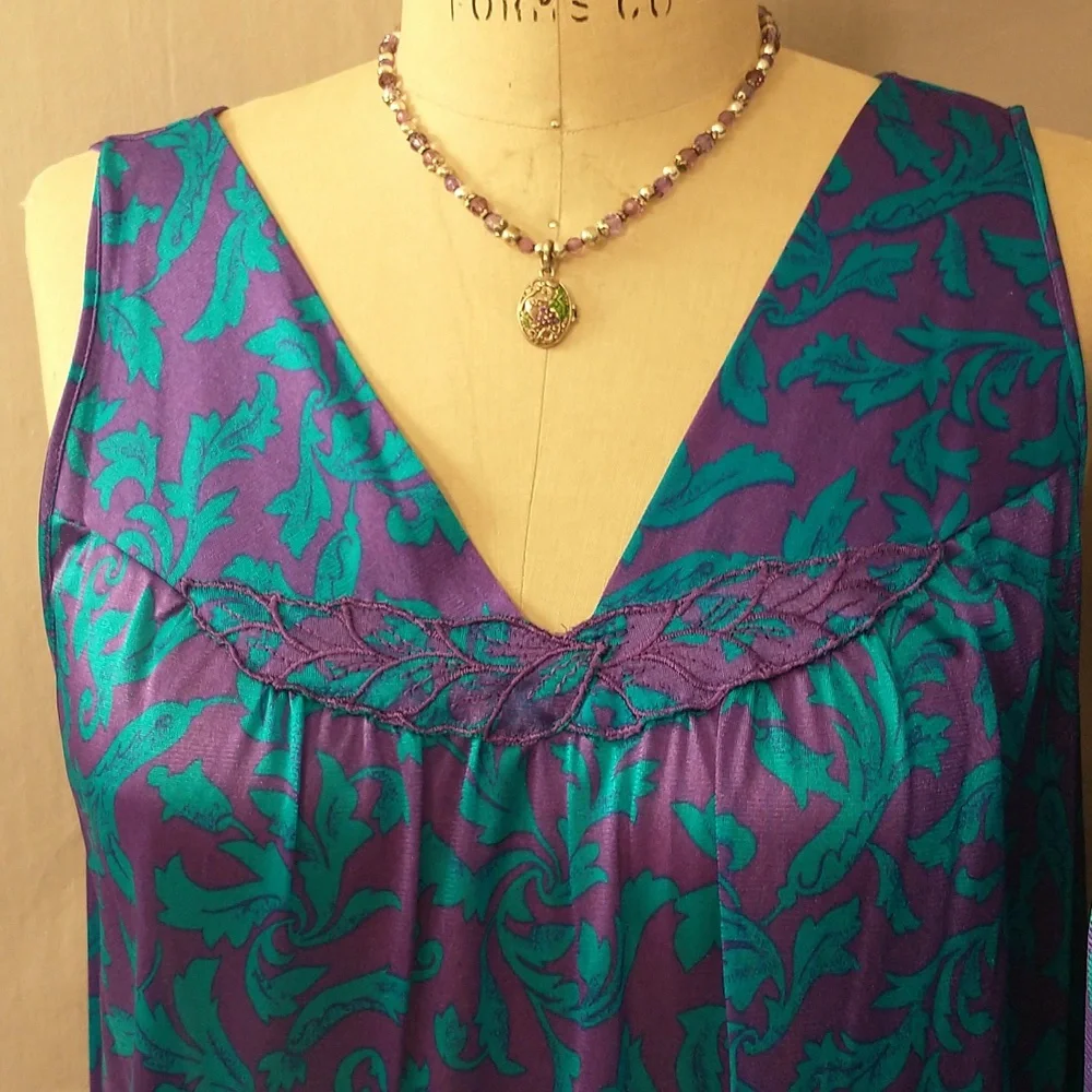 Bright Vintage Nightgown & Robe Vassarette Rich Color USA Made Matching Set